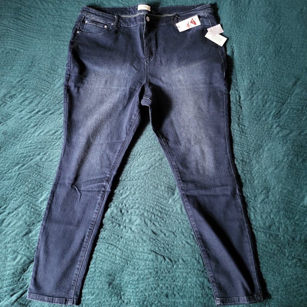 Eloquii '26L' Dark Wash Skinny Jeans